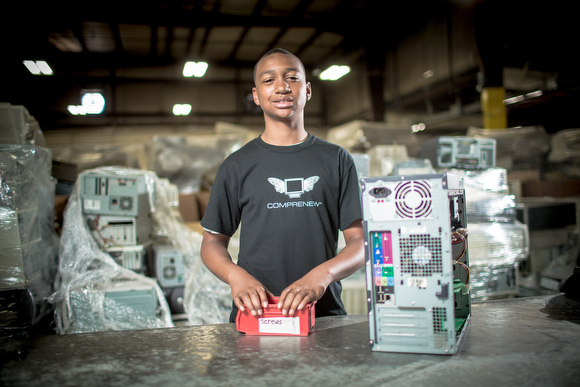 Darnell Robinson works at Comprenew as his summer job. 